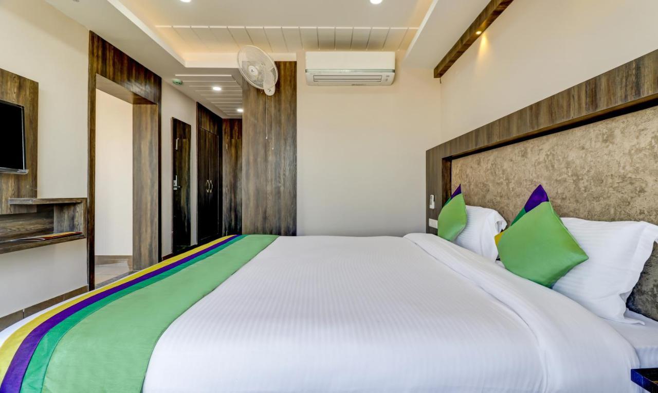 Hotel Bikalal, Bikaner Exteriör bild